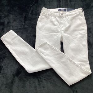 Hollister NWT jeans, white, sz 6R, high-rise, super skinny